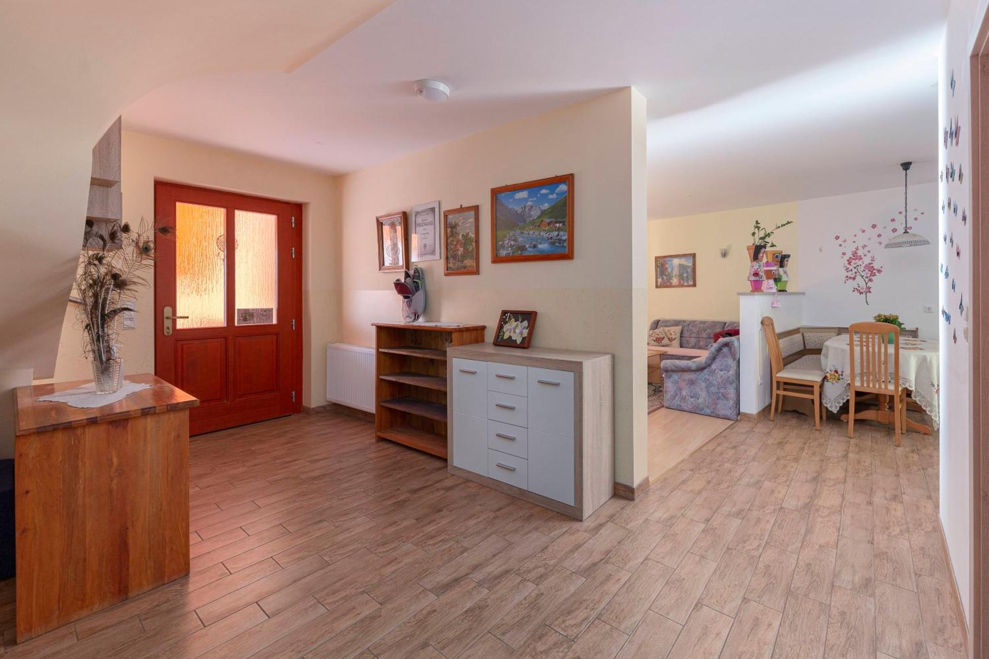 Apartment Pr' Kavac Ratece Bagian luar foto