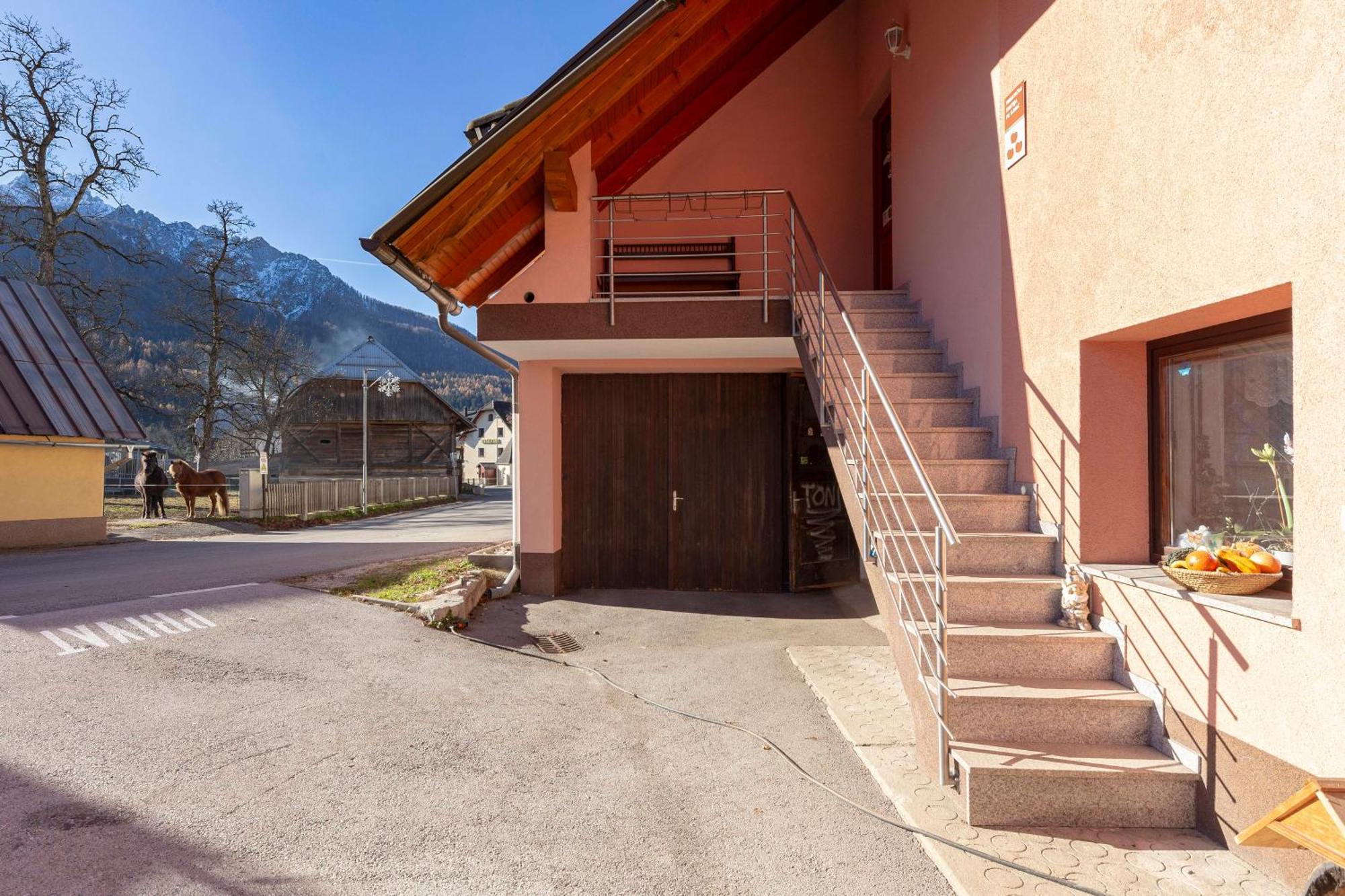 Apartment Pr' Kavac Ratece Bagian luar foto
