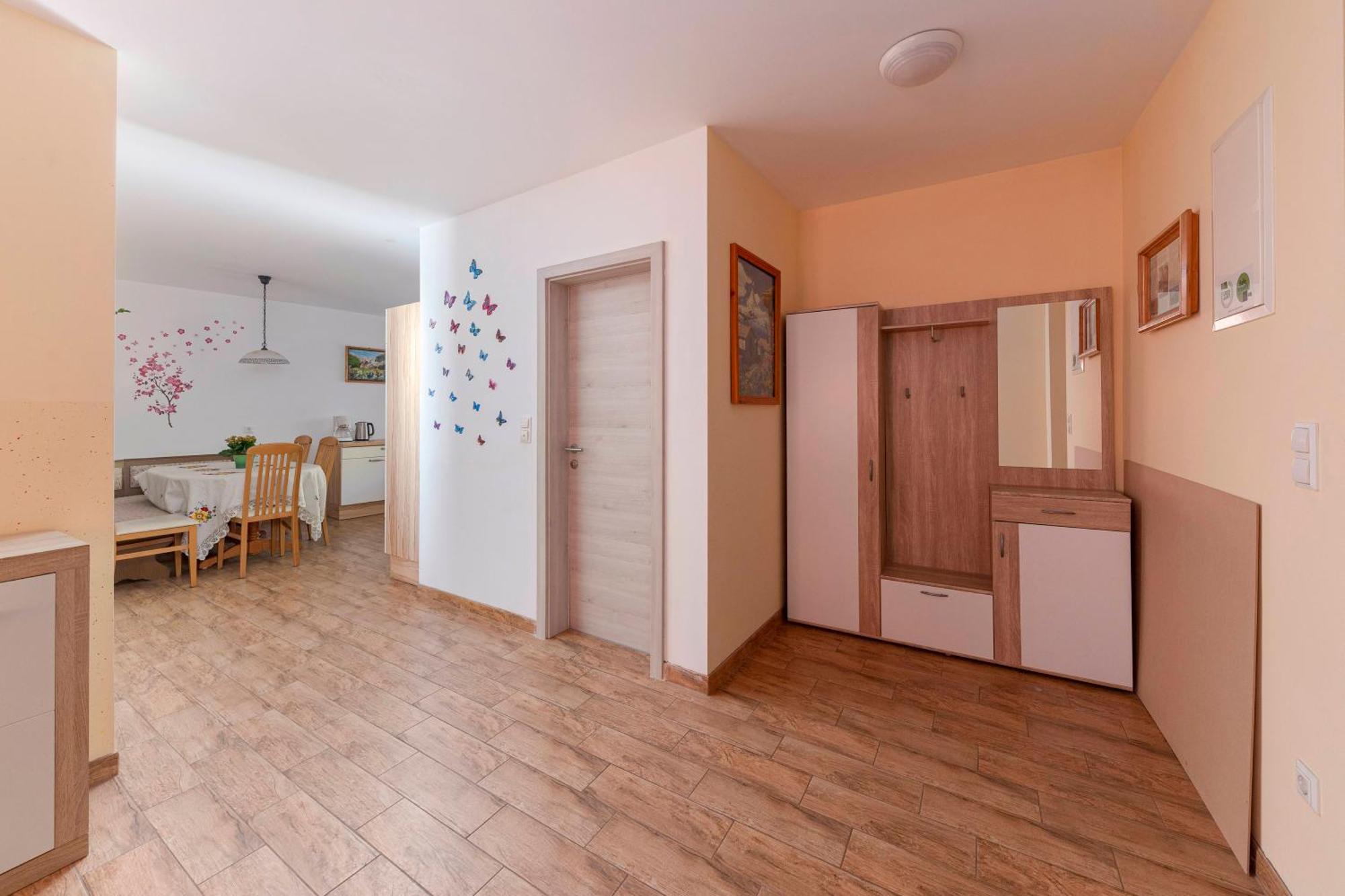 Apartment Pr' Kavac Ratece Bagian luar foto